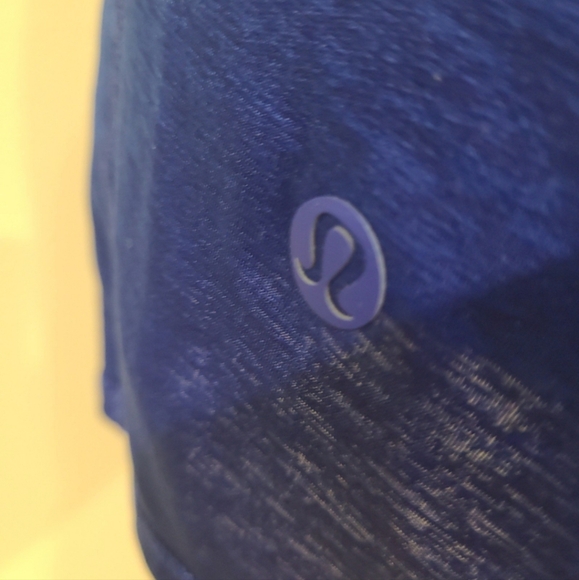 Lululemon Essential Tank Pleated Women's SZ 6 blue yoga running workout gym - Picture 4 of 7
